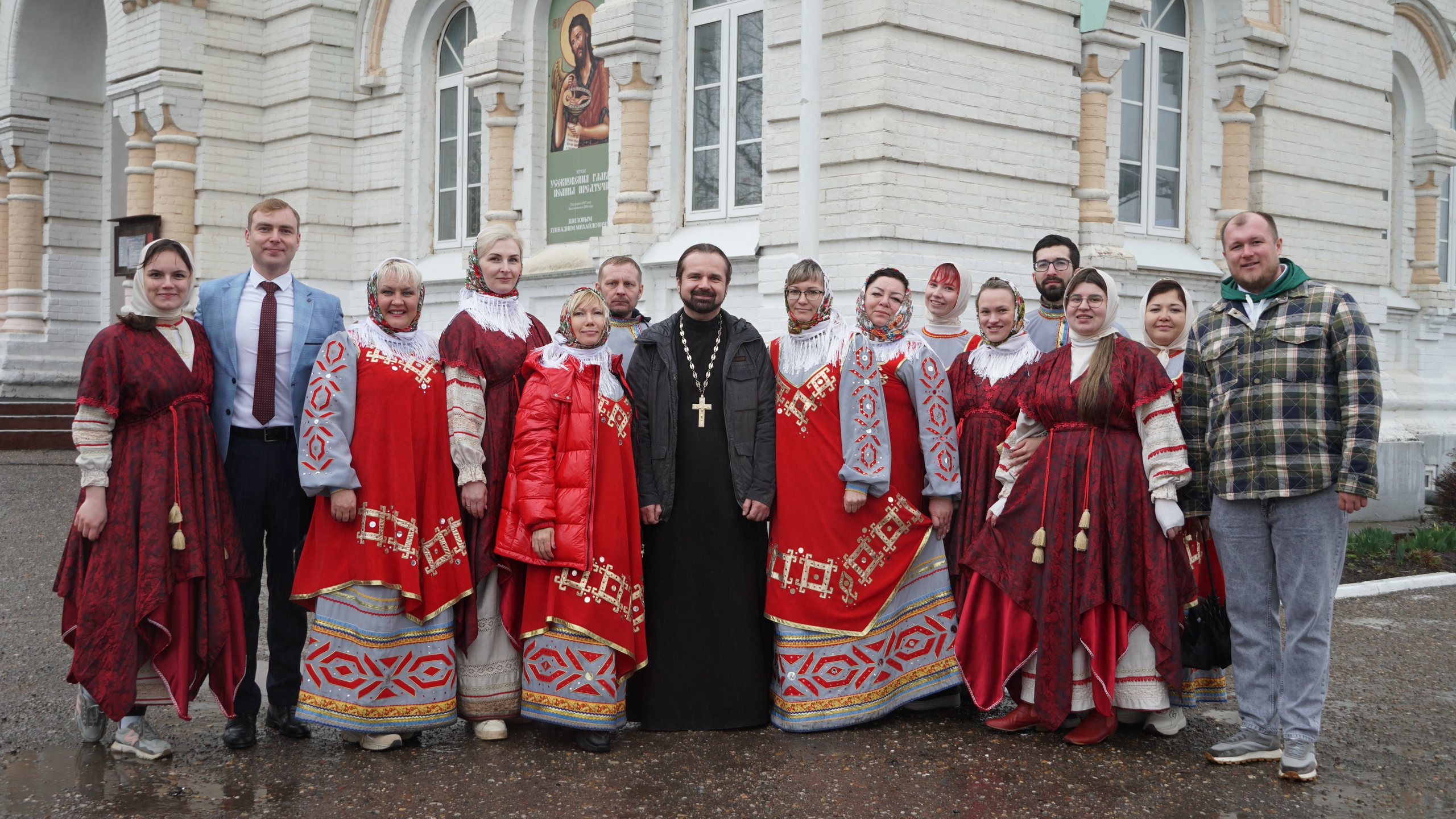 Православный праздник Пасхи у храма Иоанна Предтечи в с. Култаево 